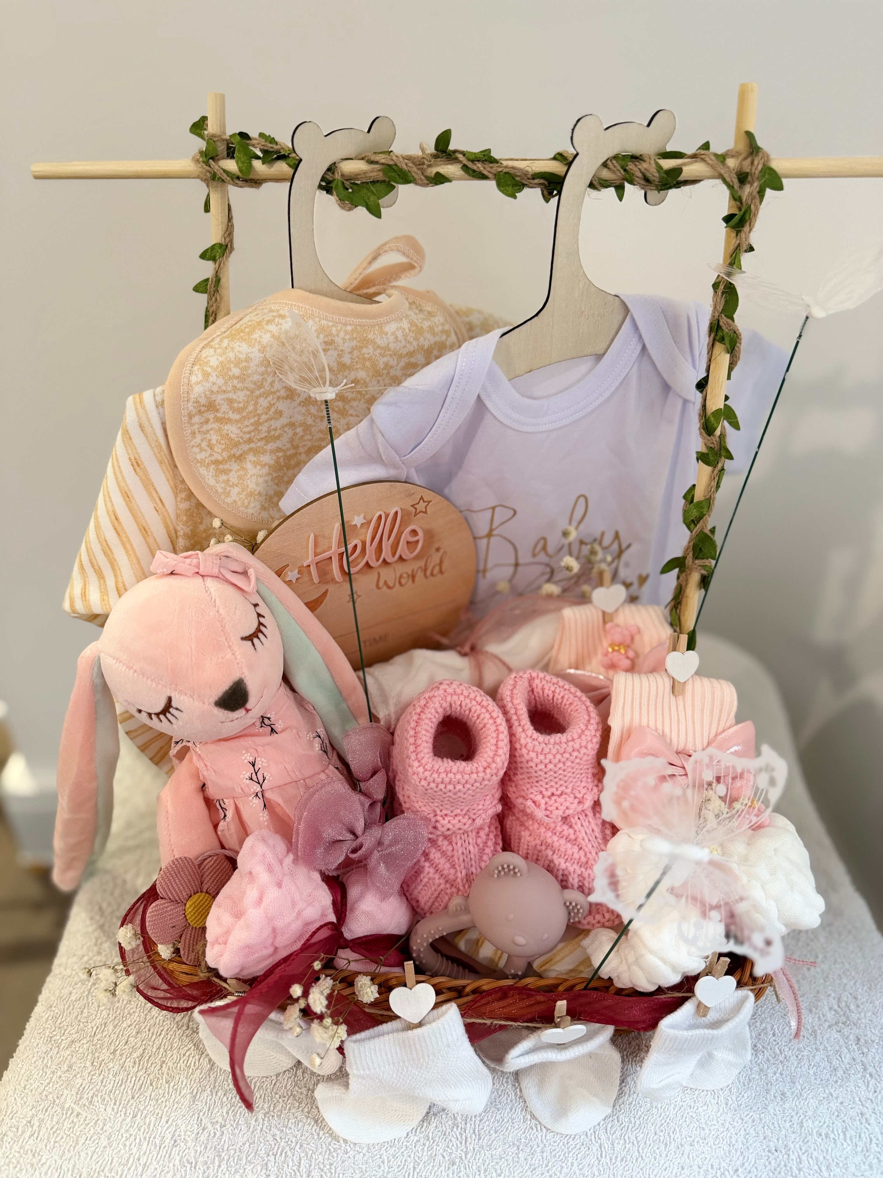 ✨Welcome Baby Girl Box 🩷– Perfect for Baby Showers
